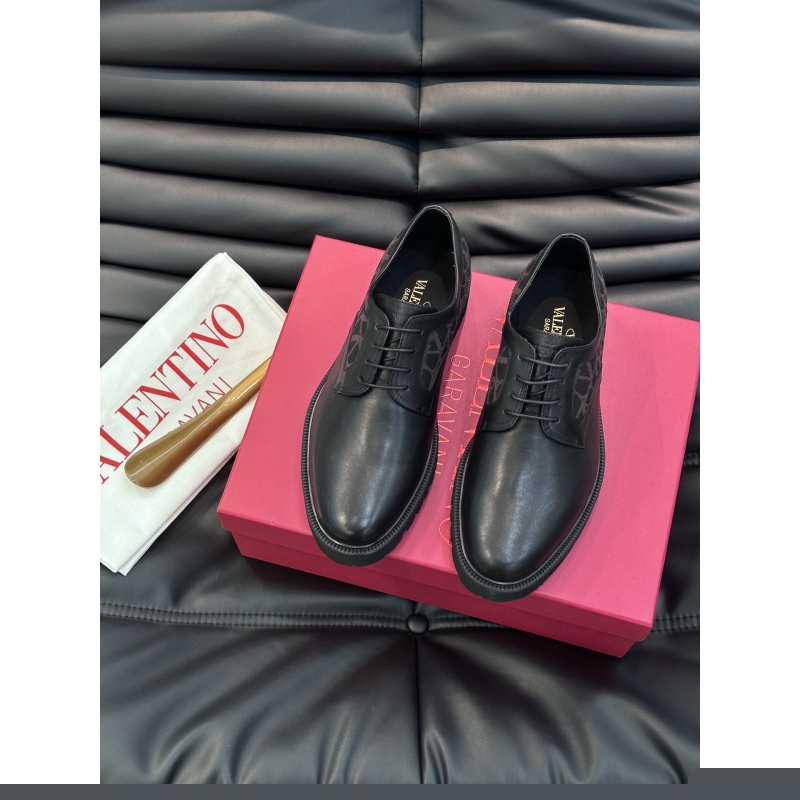 Valentino Sneakers